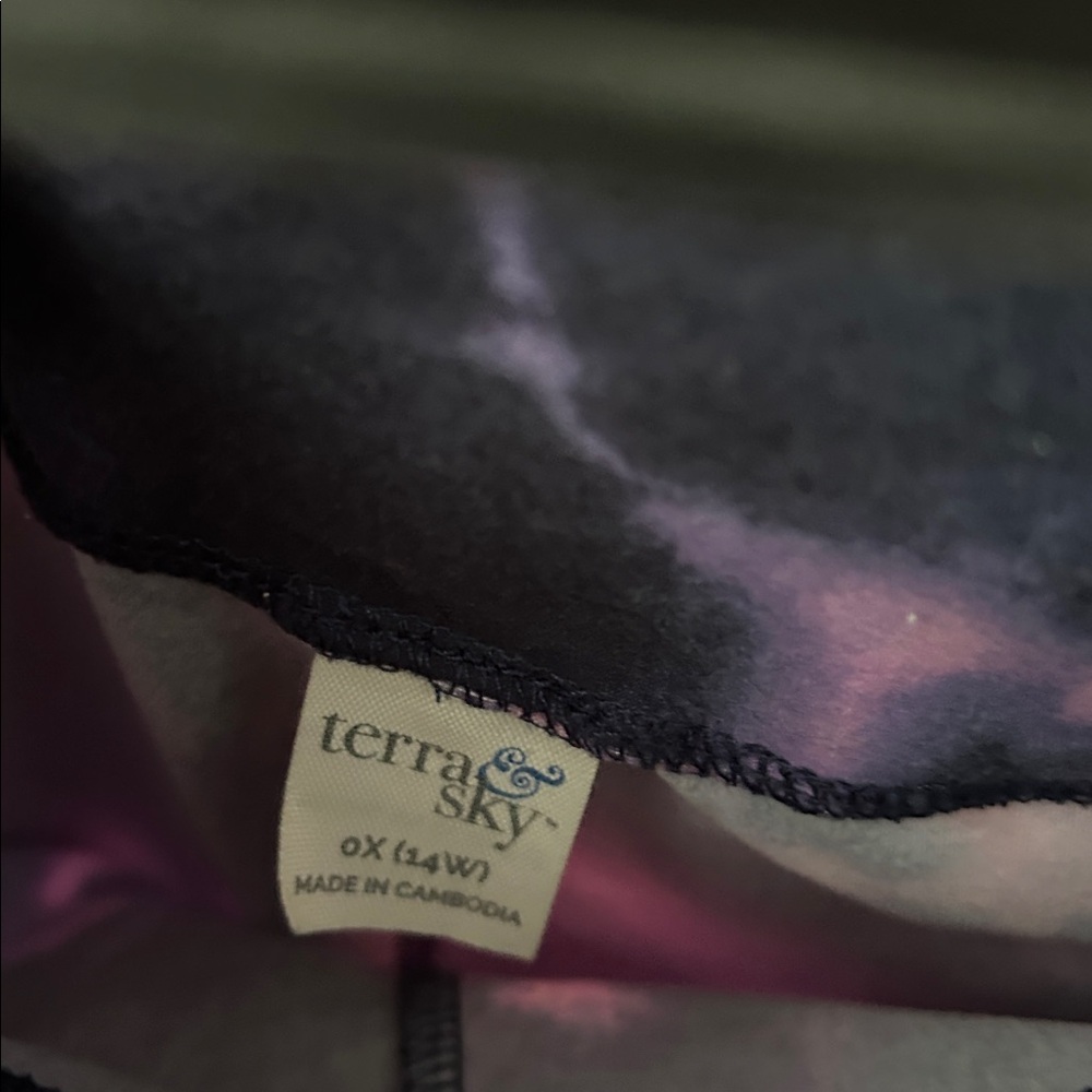 Terra & Sky Women’s Purple and Pink Leggings EUC with Cropped Length/Ankle - Picture 3 of 10
